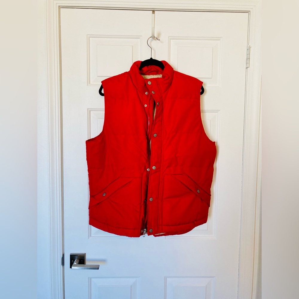 St. John’s Bay Men’s Puffer Vest